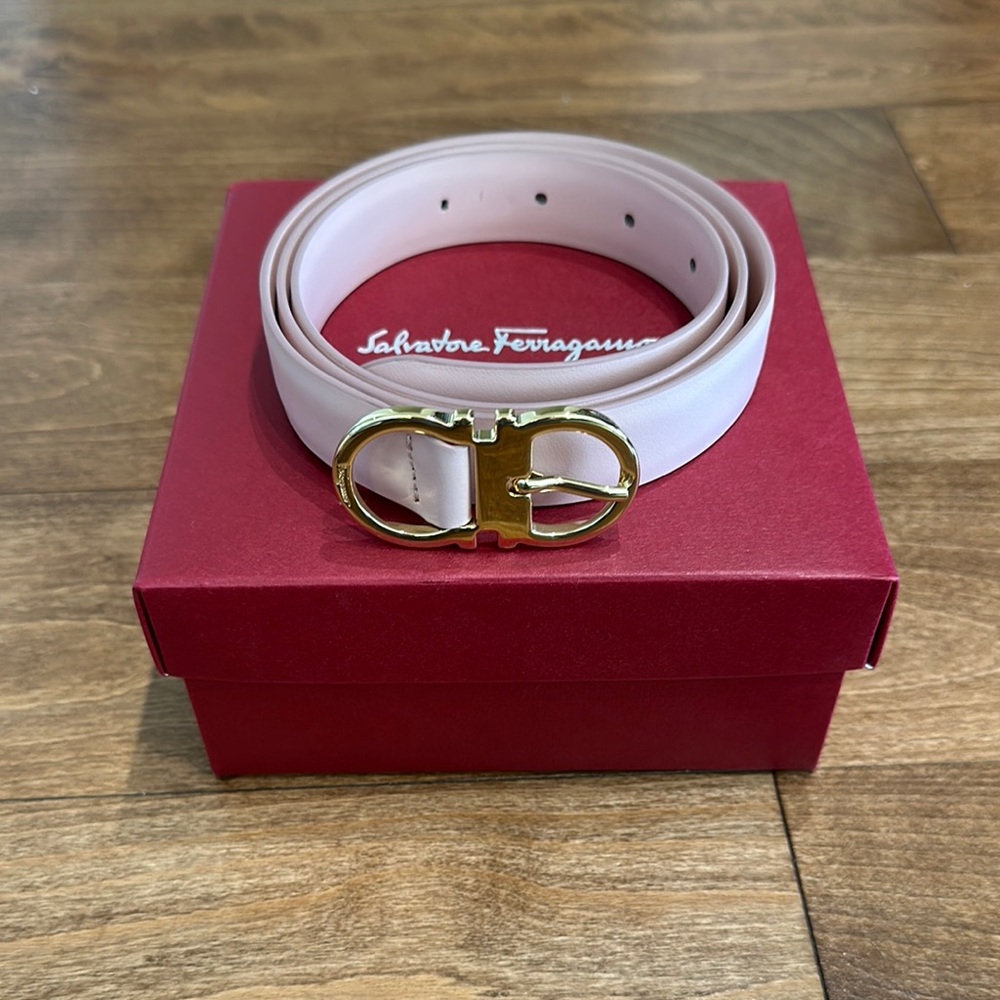Salvatore Ferragamo Women's Pink Belt